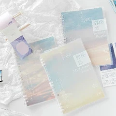 كتاب لفائف فضفاضة الأوراق